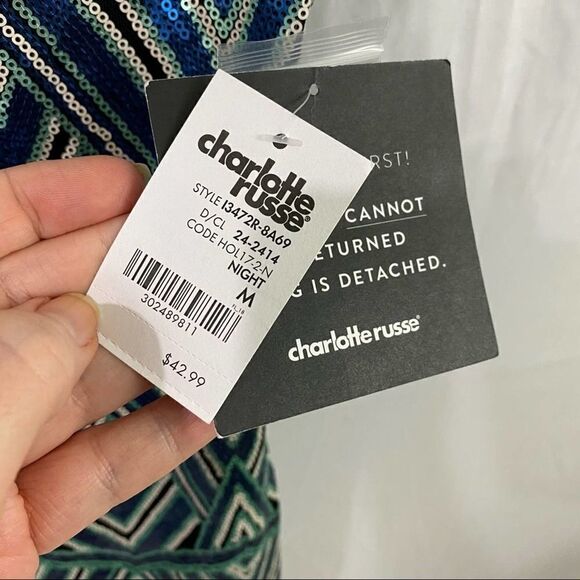 Charlotte Russe Geometric Sequins Dress Size Medium - Picture 7 of 11